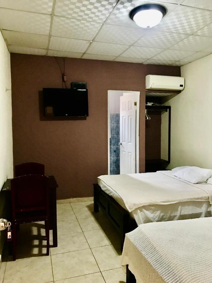 Black Lion Inn 圣地亚哥 外观 照片